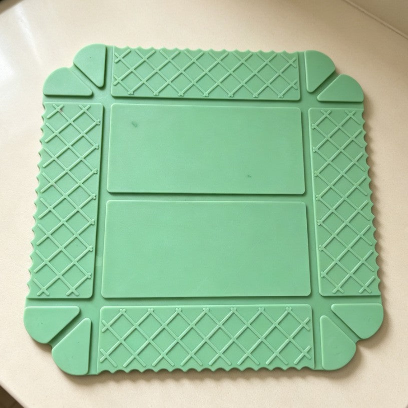 Multifunctional Foldable Magnetic Cutting Board