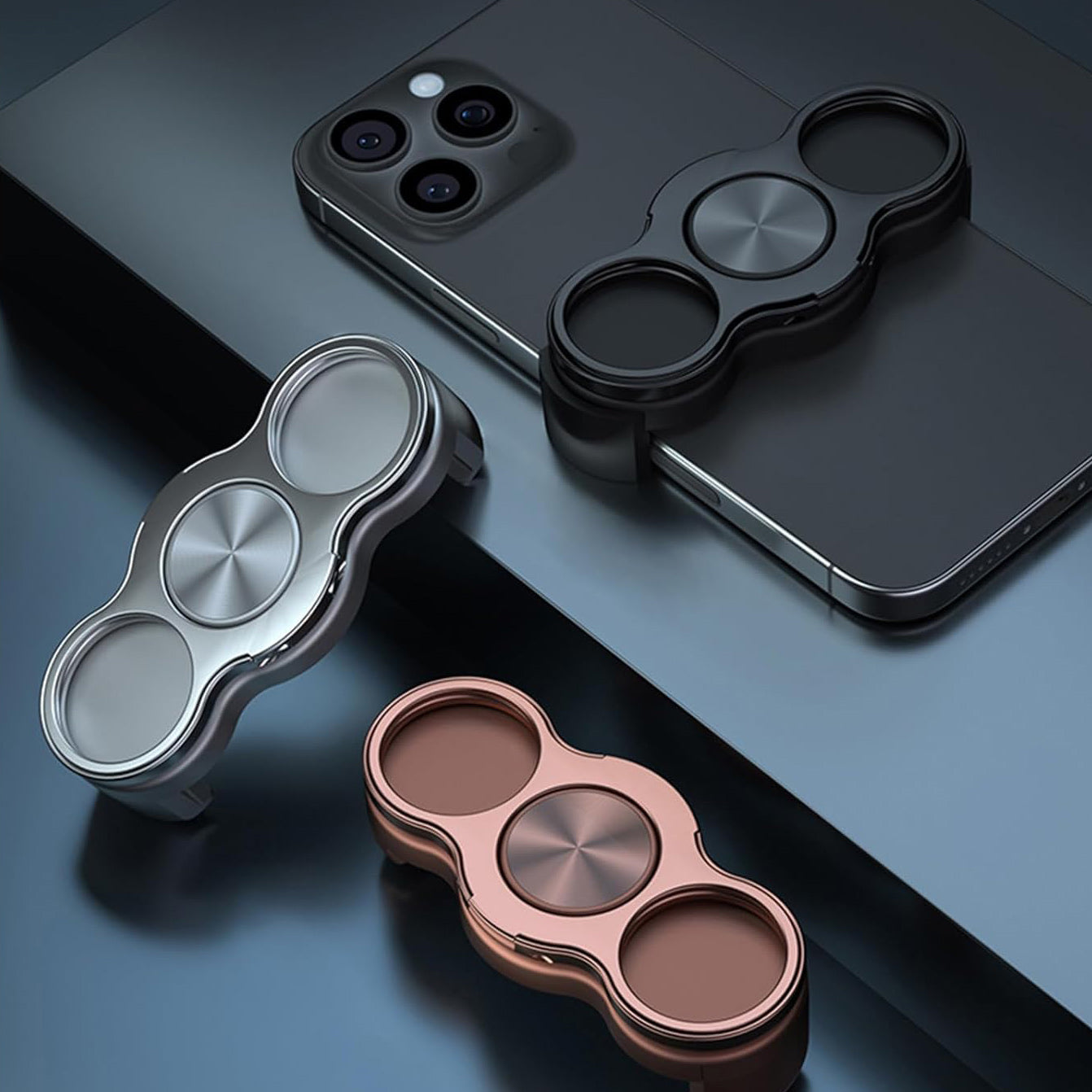Double-Ring Three-Finger Back Clip Holder - 360° Rotating Mobile Grip