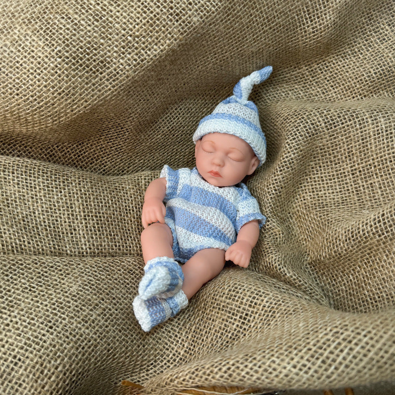 Mini silicone doll,Suitable as a birthday gift for children