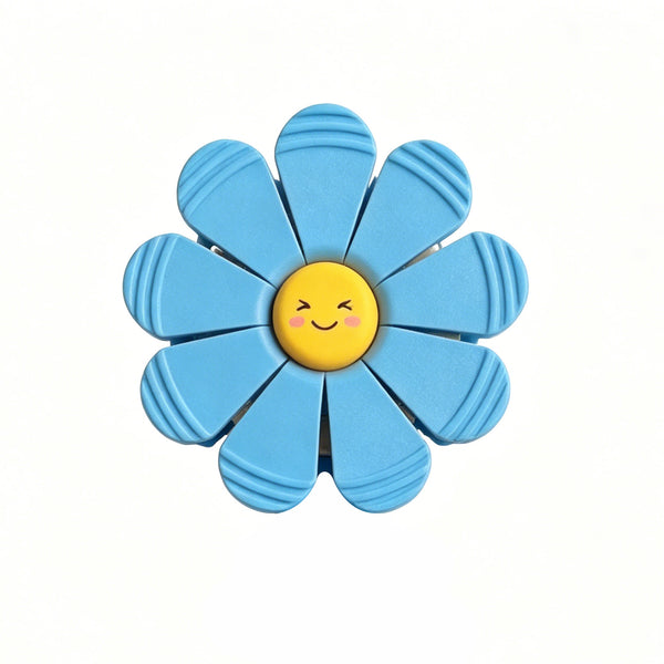 Magnetic Floral Ornament with Petal Clip Spinning Toy