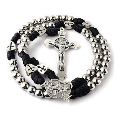 Adjustable cross pendant—a faith necklace suitable for daily prayer.