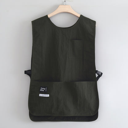 Sleeveless, multi-pocket, lightweight apron