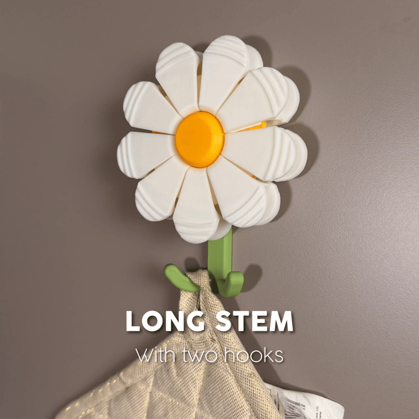 Magnetic Floral Ornament with Petal Clip Spinning Toy
