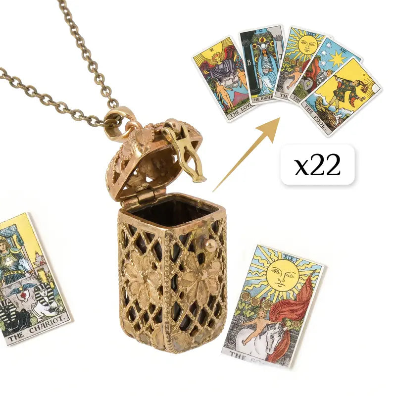 Vintage Gold Openwork Tarot Card Necklace