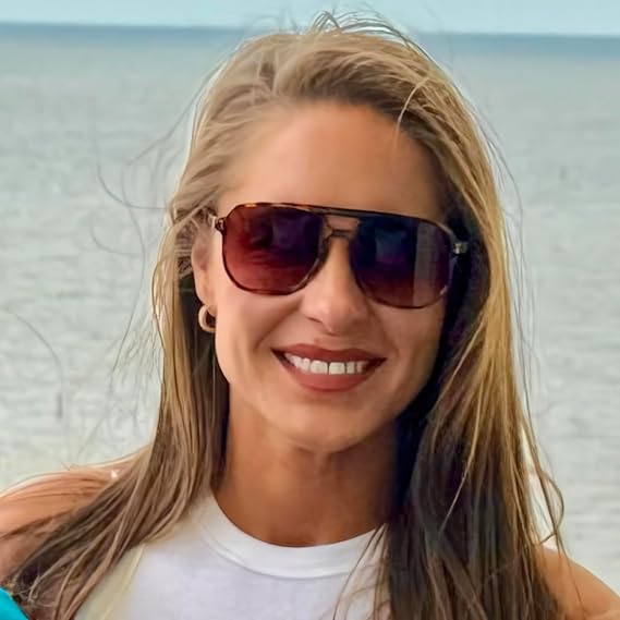 Stylish Double-Bridge Sunglasses with Square Rivet Details