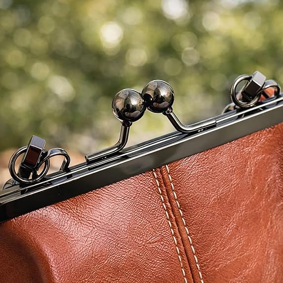2026 Retro Style Crossbody Bag, Vintage Small Kisslock Frame Bag