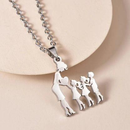Collar con colgante de madre y tres hijos/hijas amor entre mamá y niños