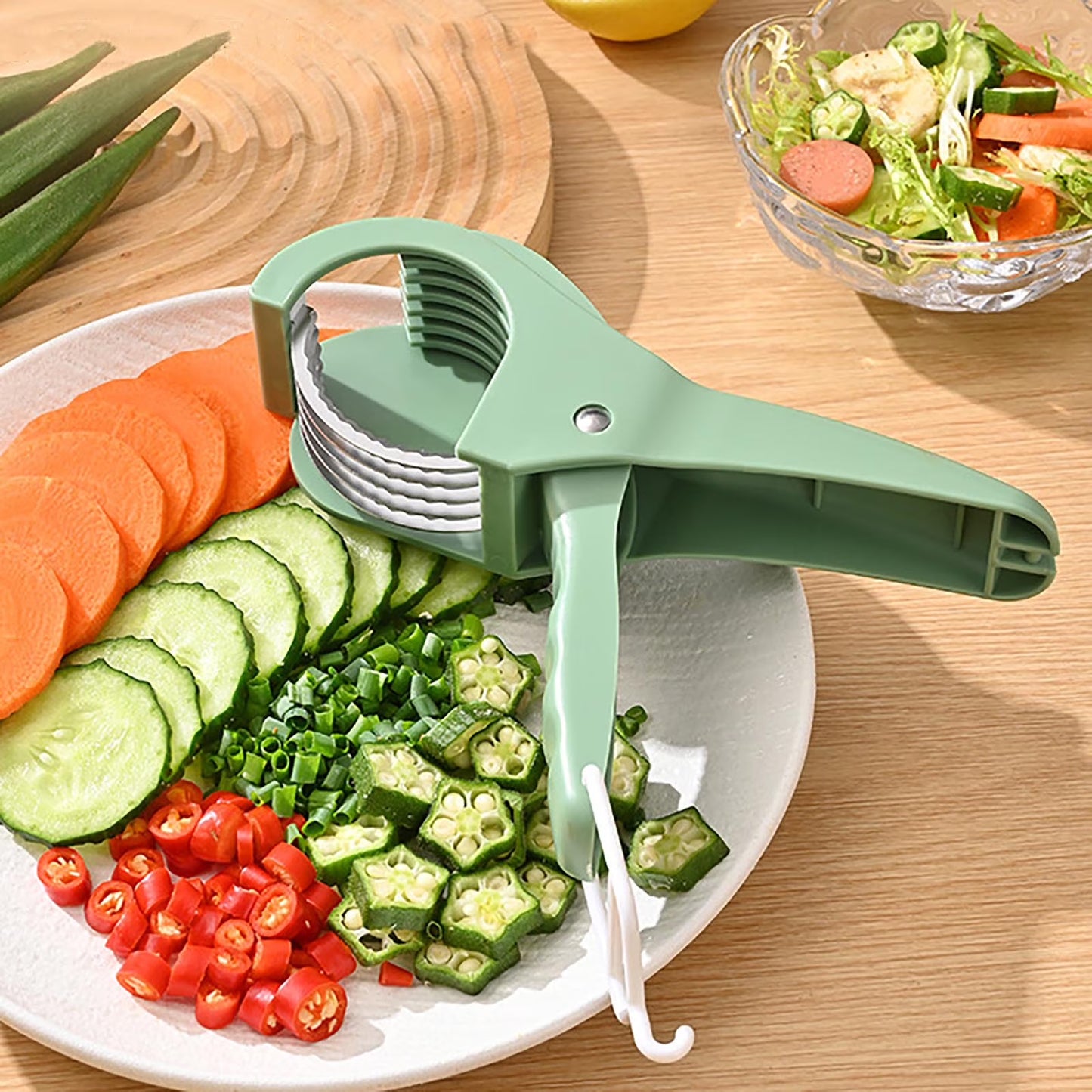 Portable Manual Salad Chopper & Fruit Vegetable Slicer